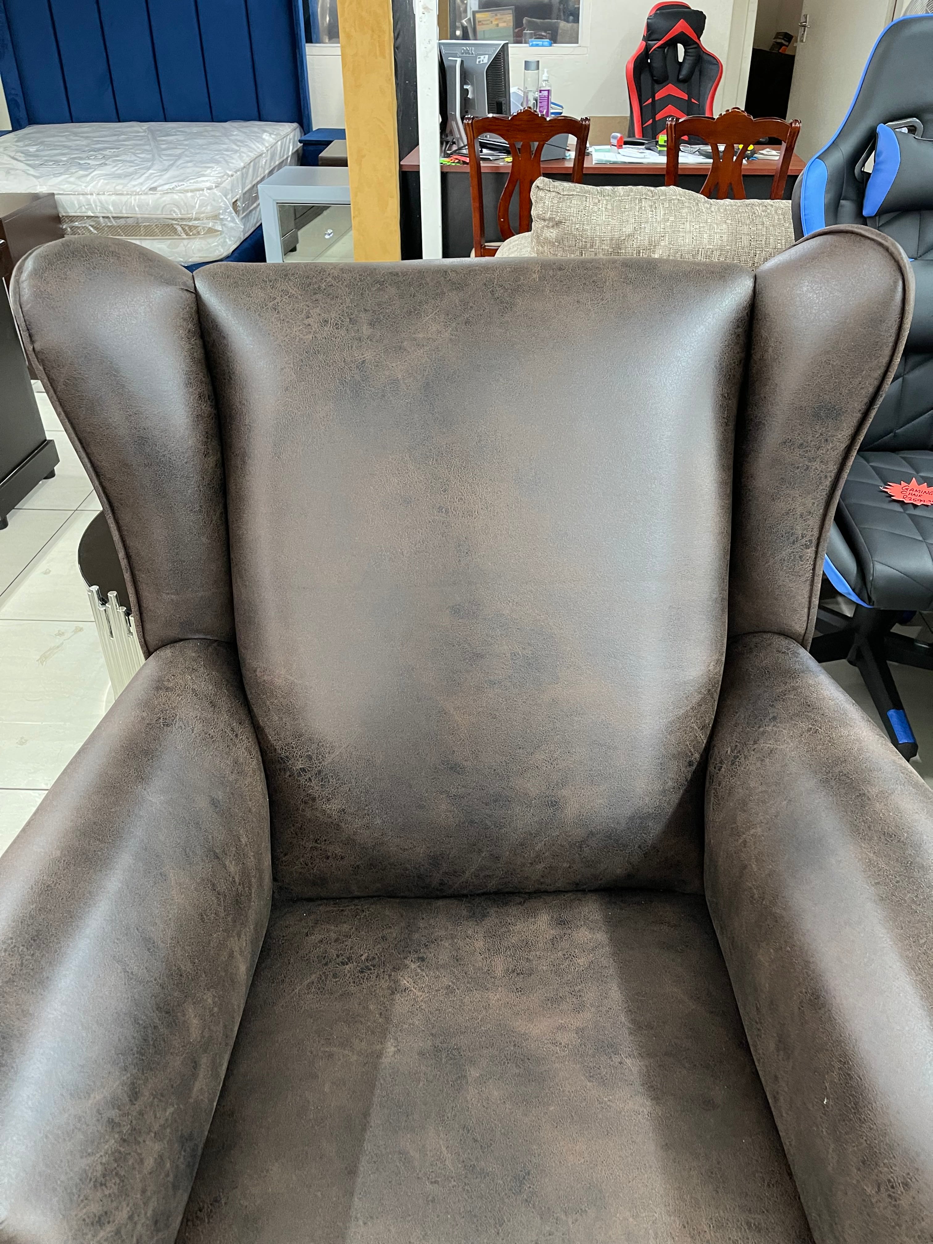 Dallas Wingback Sofa