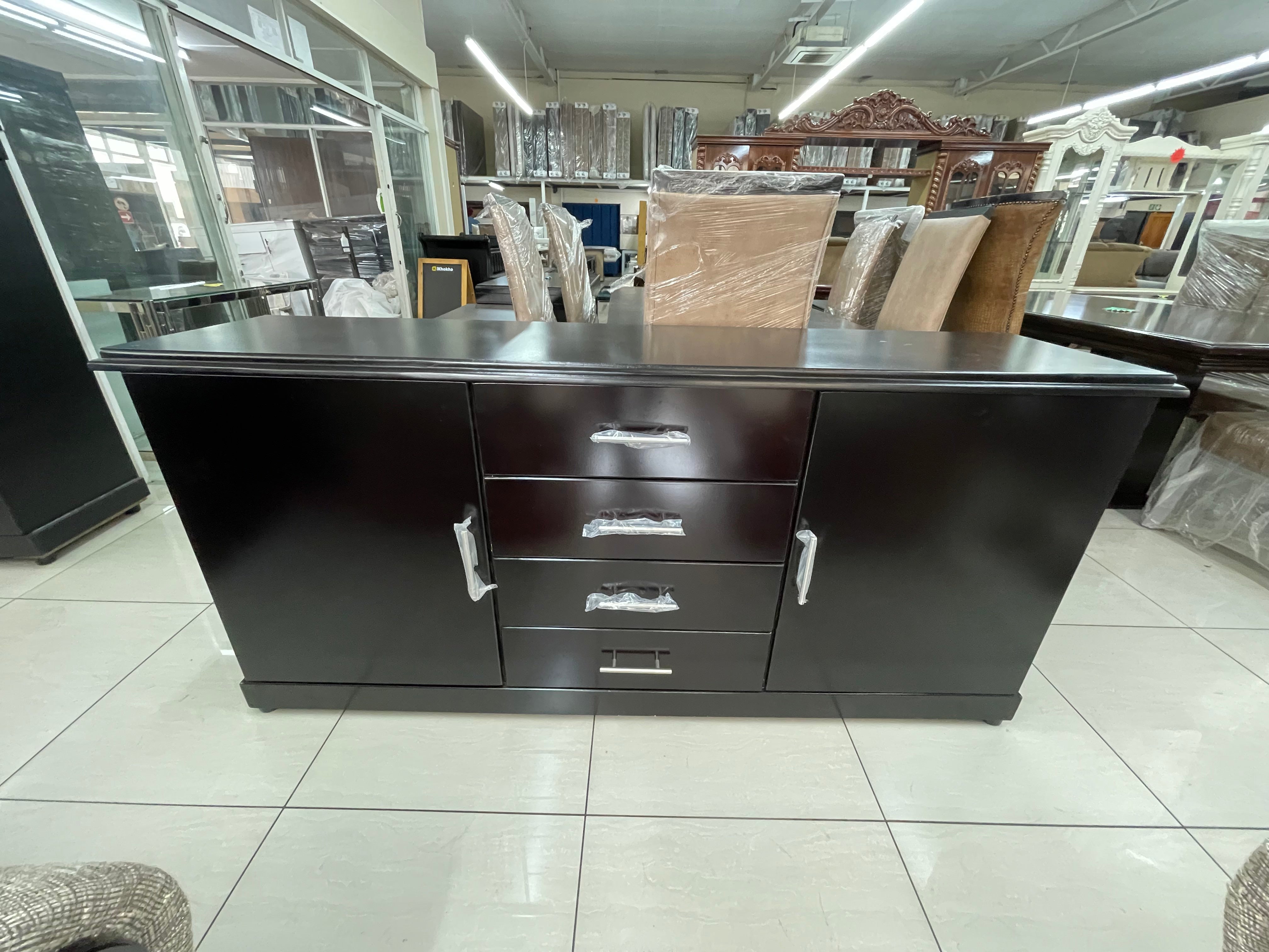 Kuba Side Board